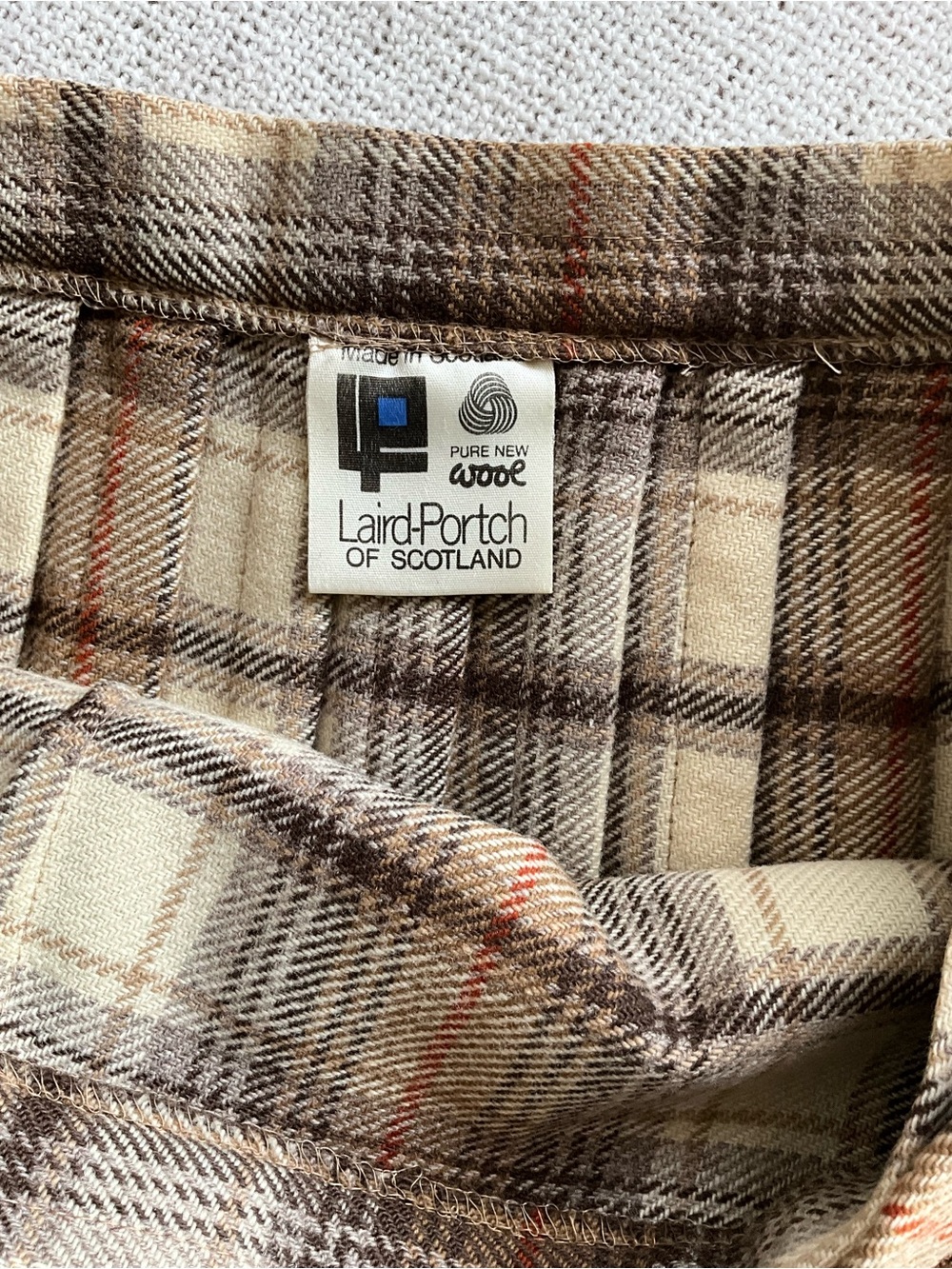Vintage Laird-Portch Scotland Pure Wool Tartan Kilt Skirt Plaid Midi 6 - Picture 8 of 12